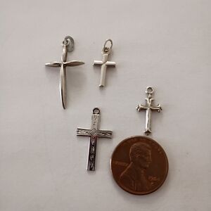 Elegant Silver Cross Necklace Set